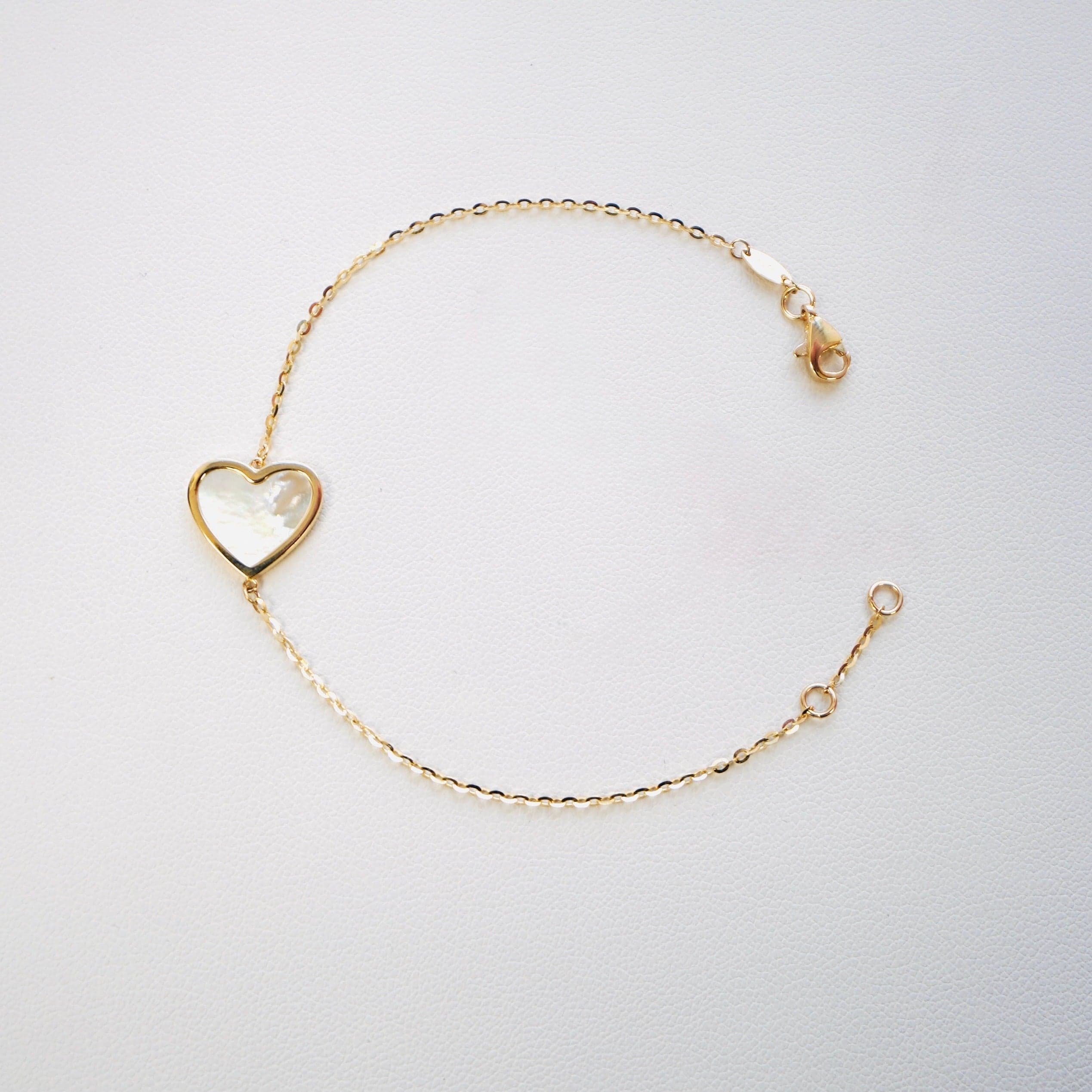 14K Yellow Gold Mother of Pearl Heart Bracelet