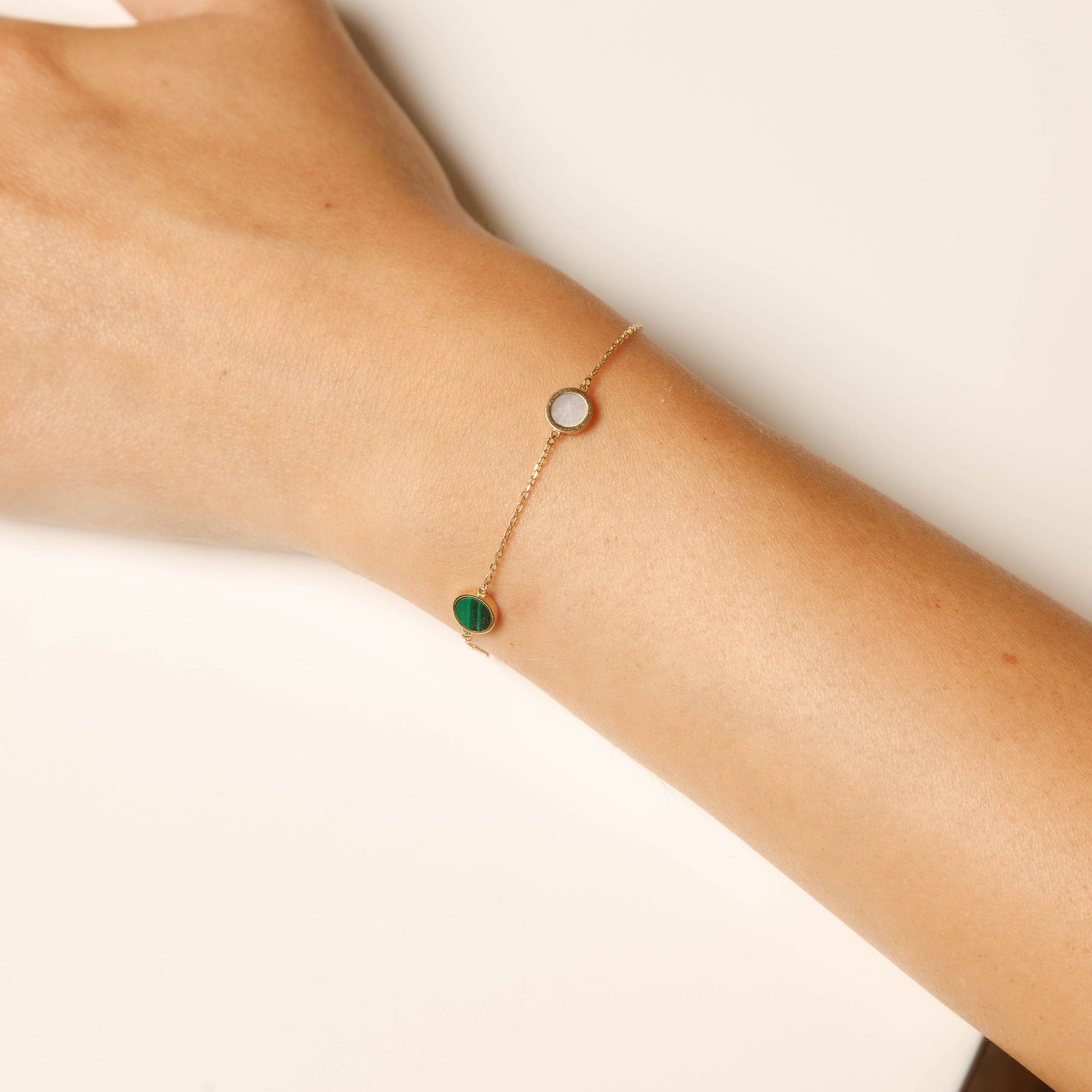 14K Yellow Gold Tri-Stone Bracelet thumbnail 2