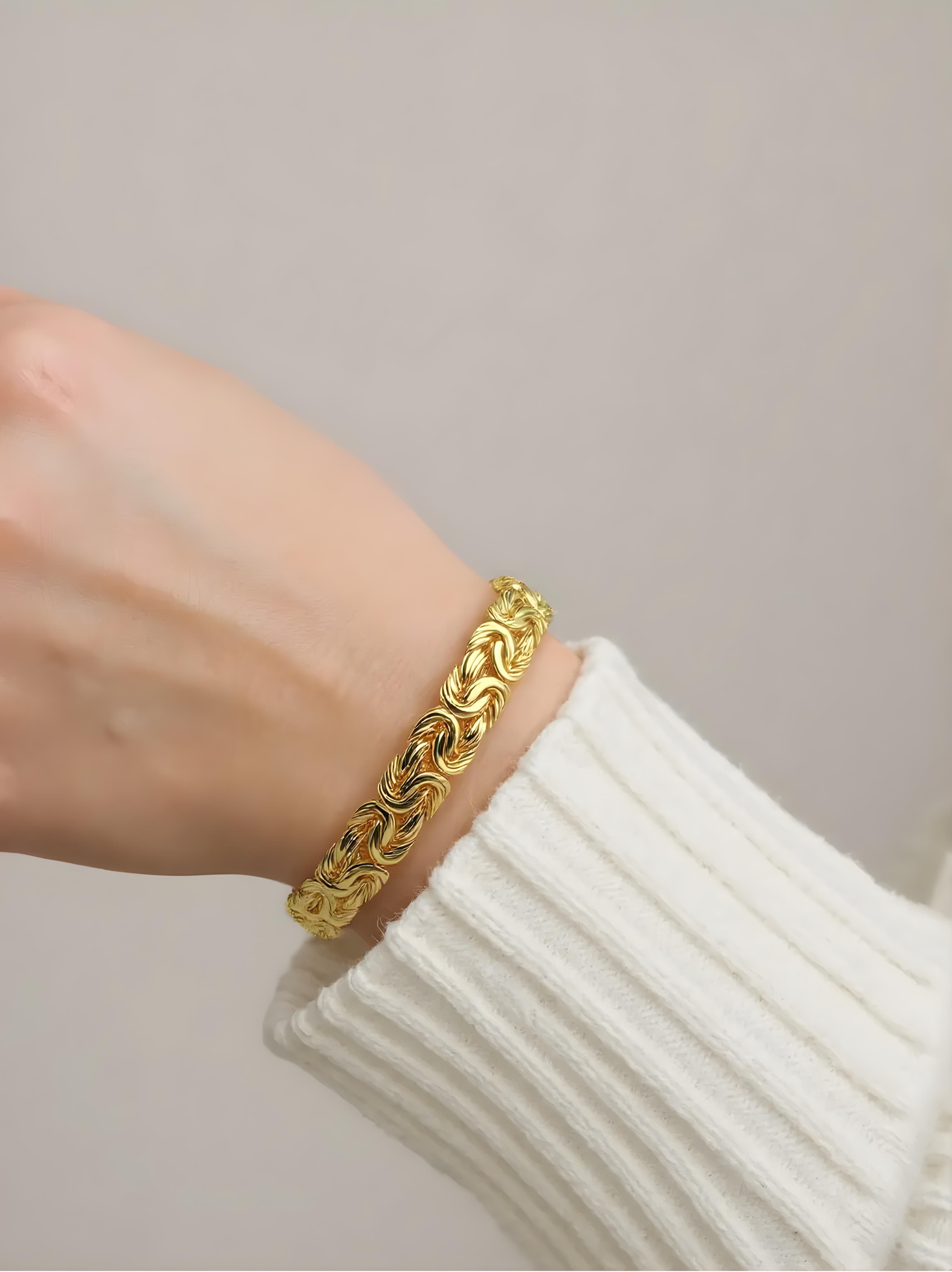 14K Yellow Gold Byzantine Bracelet thumbnail 2