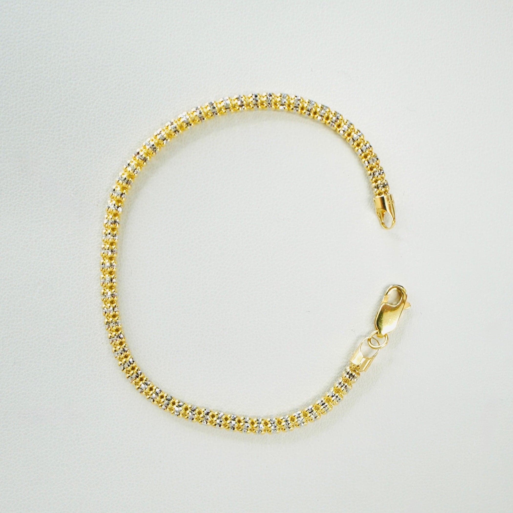 Solid 14K Yellow Gold Cedar Tree Onyx Ring